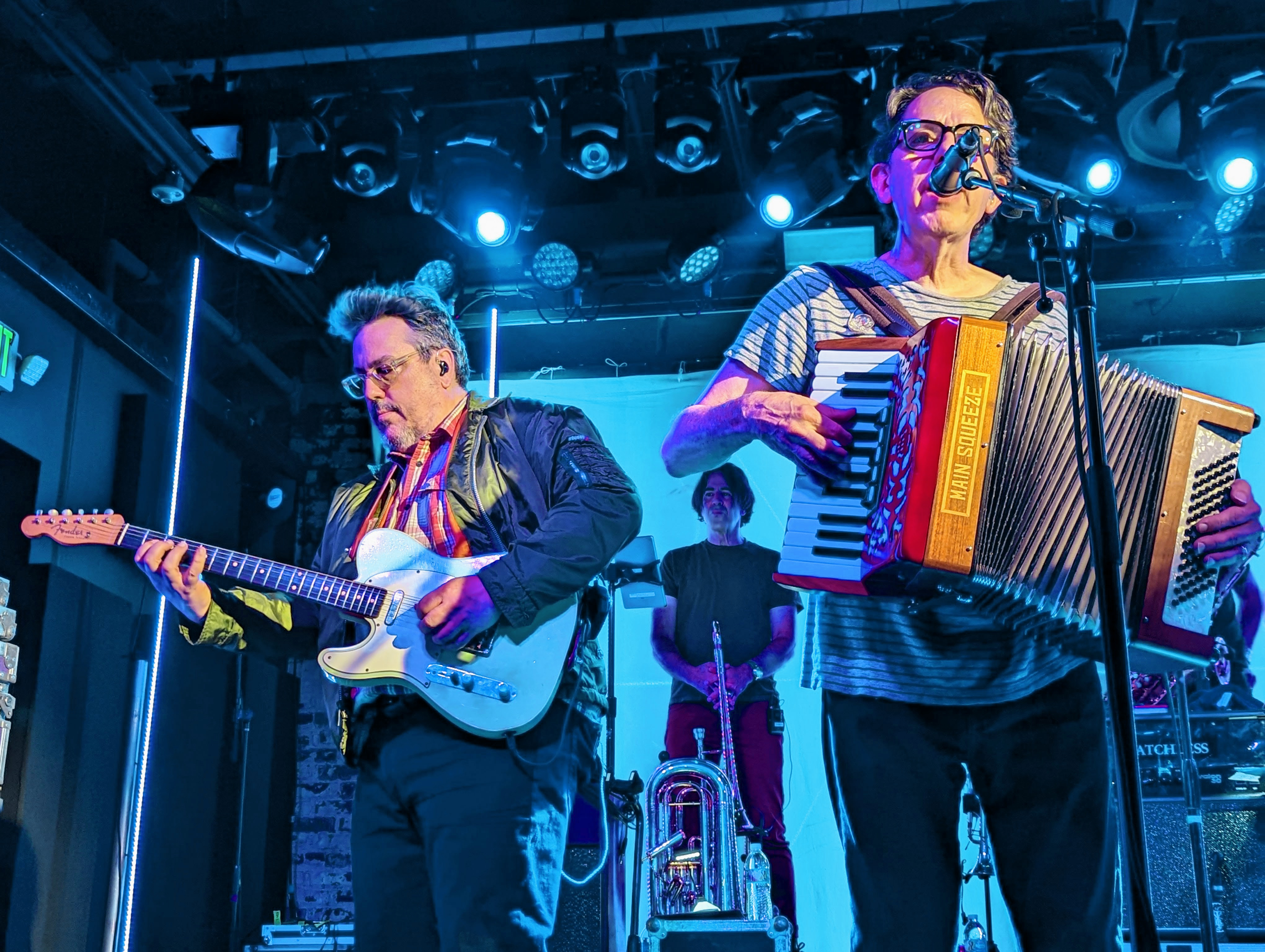 They Might Be Giants playing live